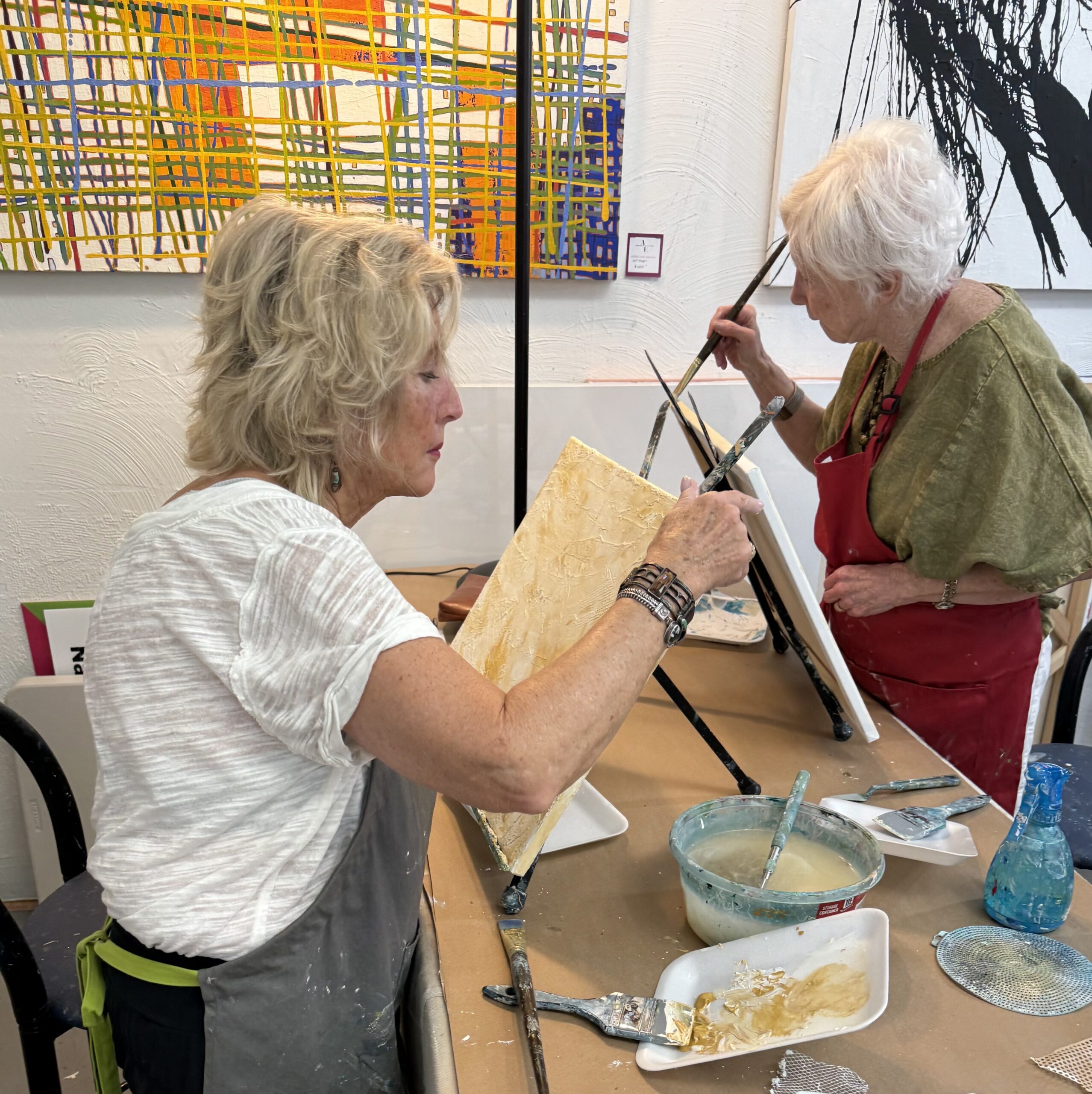 Art classes in naples